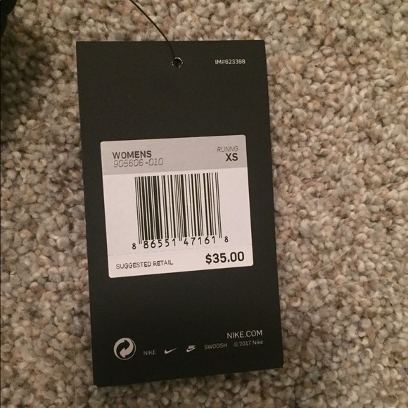 Nike running shorts - Picture 2 of 5